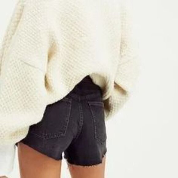 Free People Womens Taliesin Black Cut Off Shorts Size 25 - Picture 3 of 12